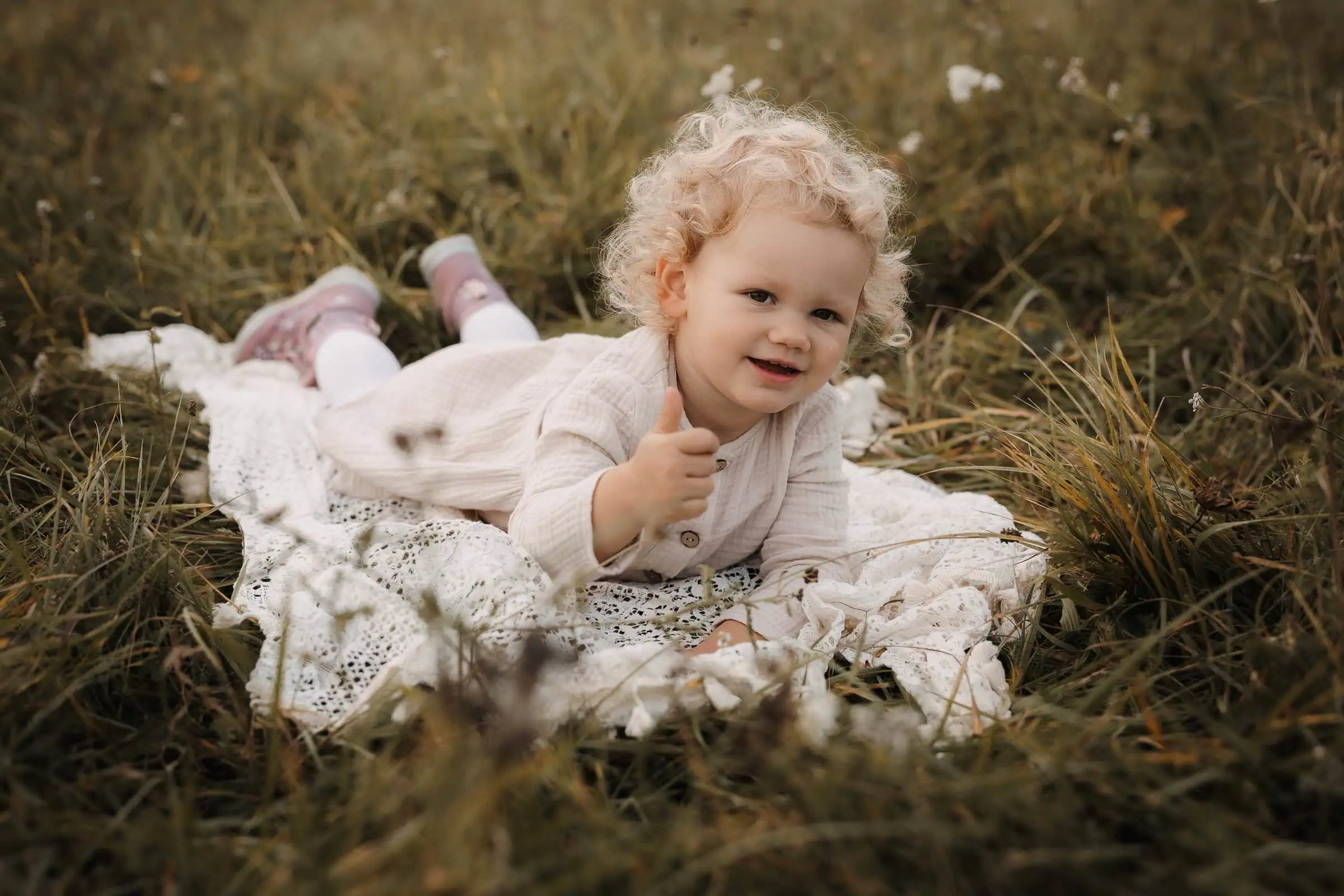 Familienshooting, Familienbilder, Mommy and me Shooting, Bilder mit Mama, Geschwisterbilder, Reutlingen, Familienfotograf, Outdoor Fotoshooting, Familienbilder in der Natur, Gutschein Fotoshooting, Tübingen, Familienfotografie, Fotostudio, Familienfotografin, Outfit Familienshooting, Stuttgart, natürliche Familienfotografie, Familien Fotos, Fotos mit der Familie, Ulm, Familien Shooting, Familien Fotograf, Fotoshooting, Nürtingen